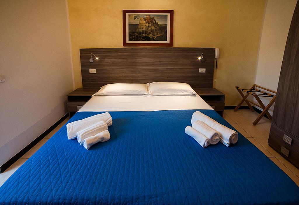 Hotel Madison Gabicce Mare Dış mekan fotoğraf