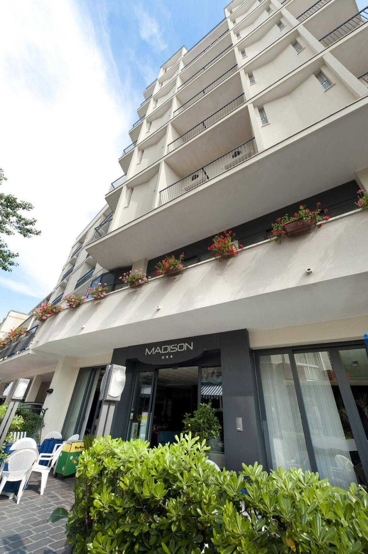 Hotel Madison Gabicce Mare Dış mekan fotoğraf